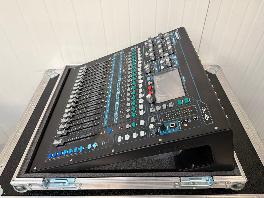ALLEN&HEATH QU-16