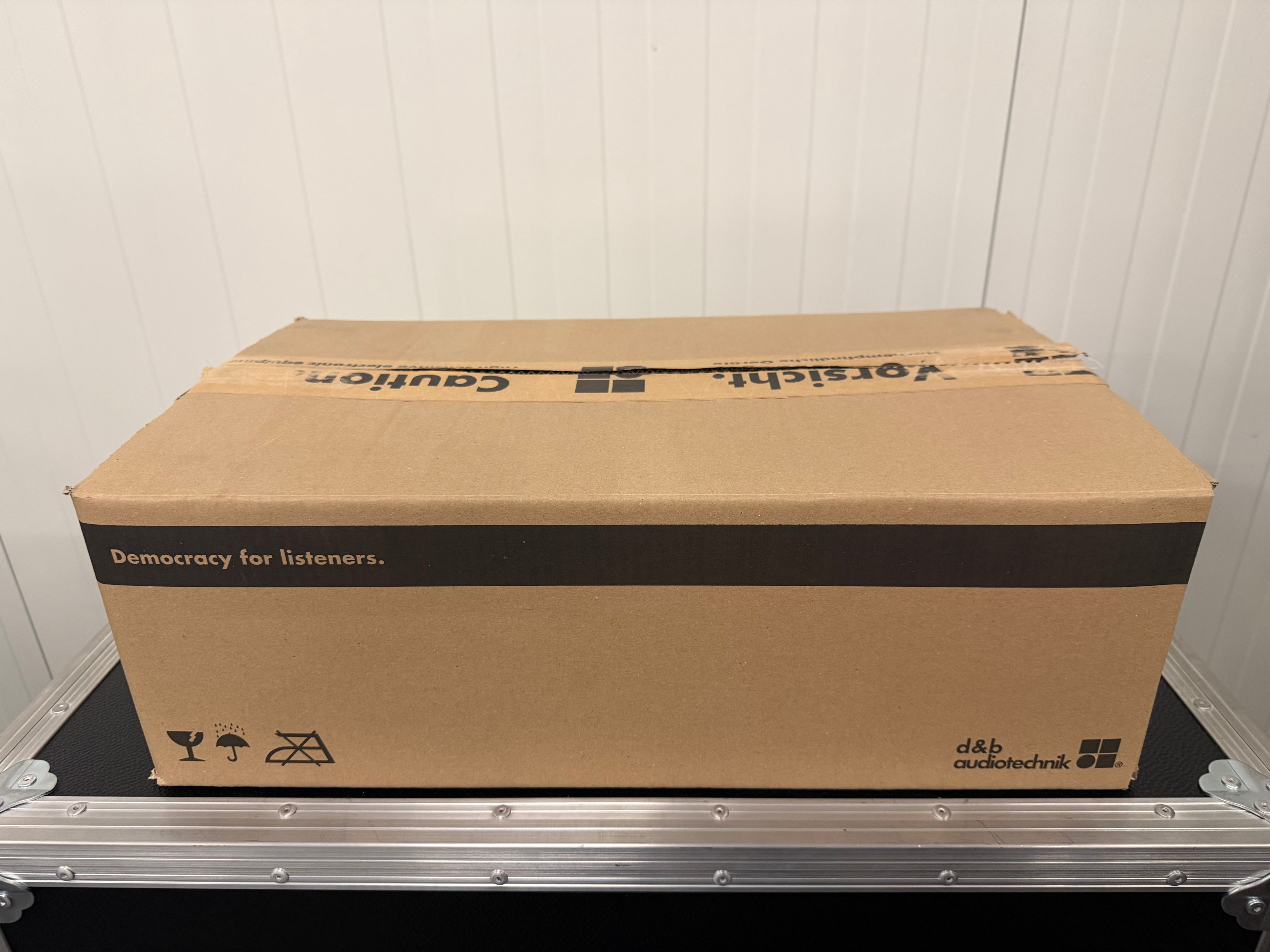 d&b audiotechnik DS20 Audio Network Bridge