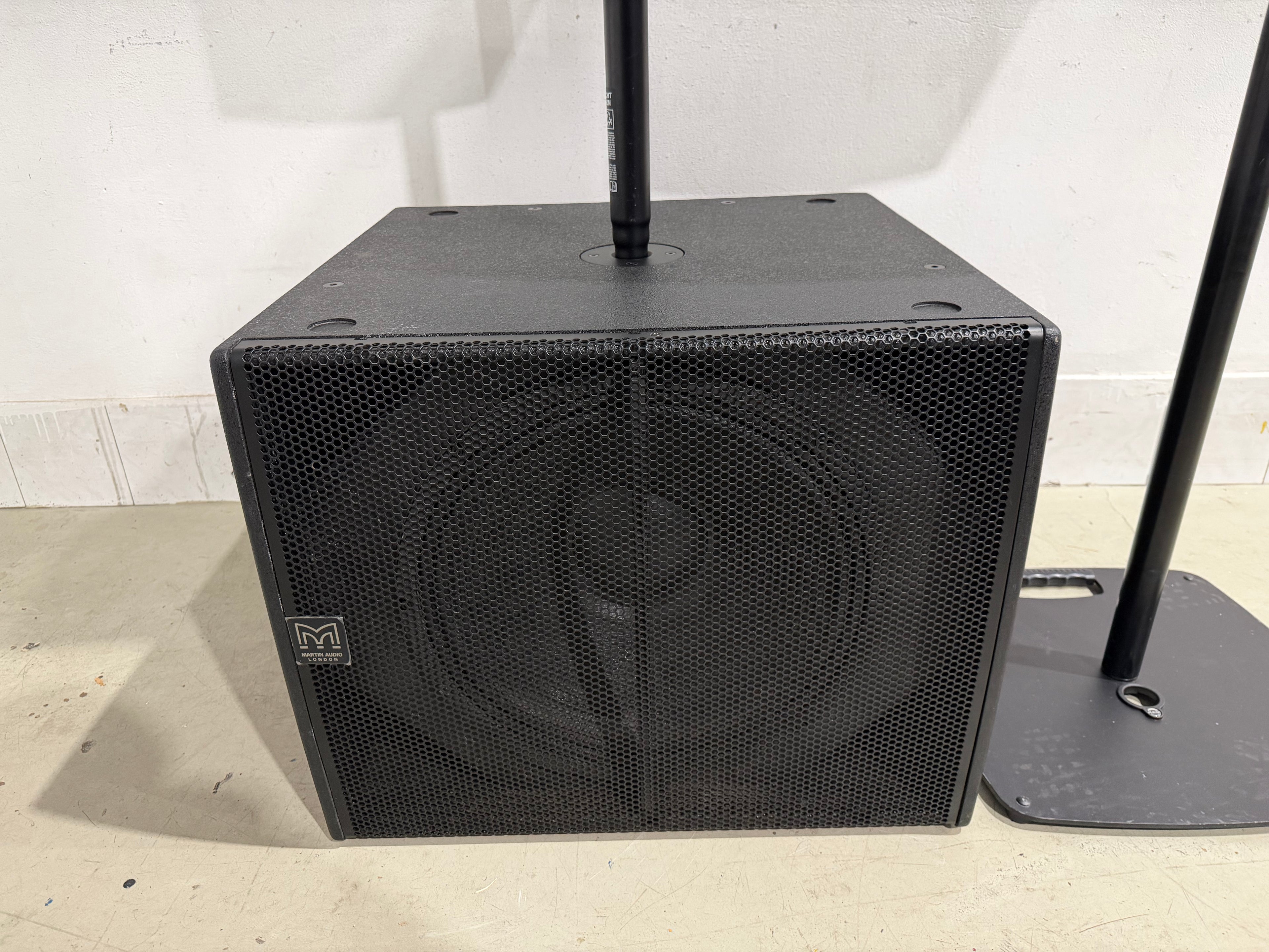 MARTIN AUDIO BLACKLINEX 118X Active Subwoofer