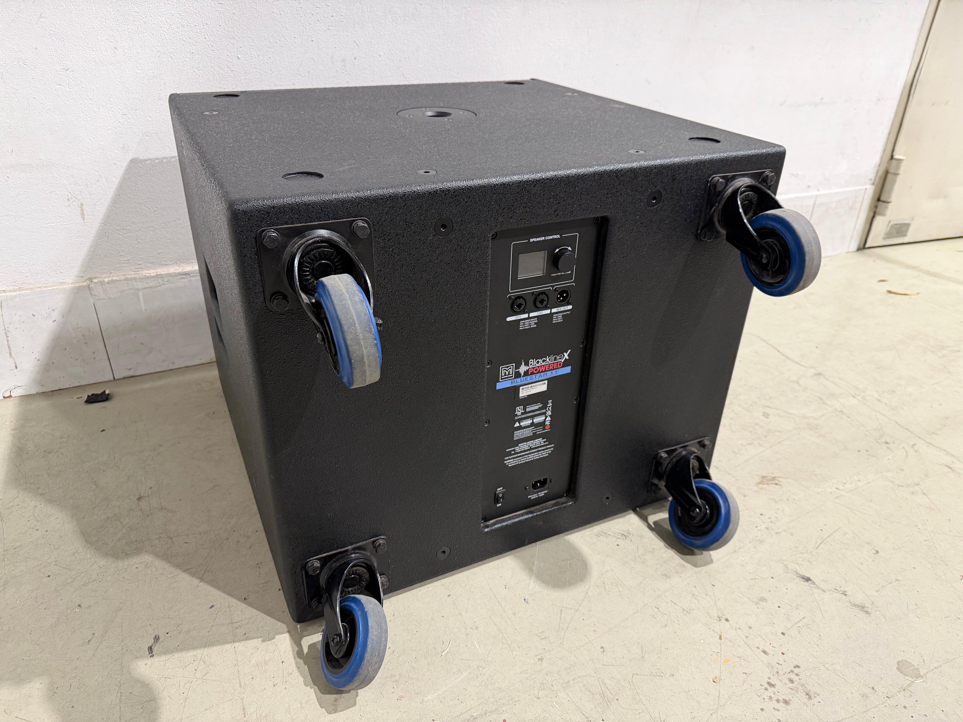 MARTIN AUDIO BLACKLINEX 118X Active Subwoofer