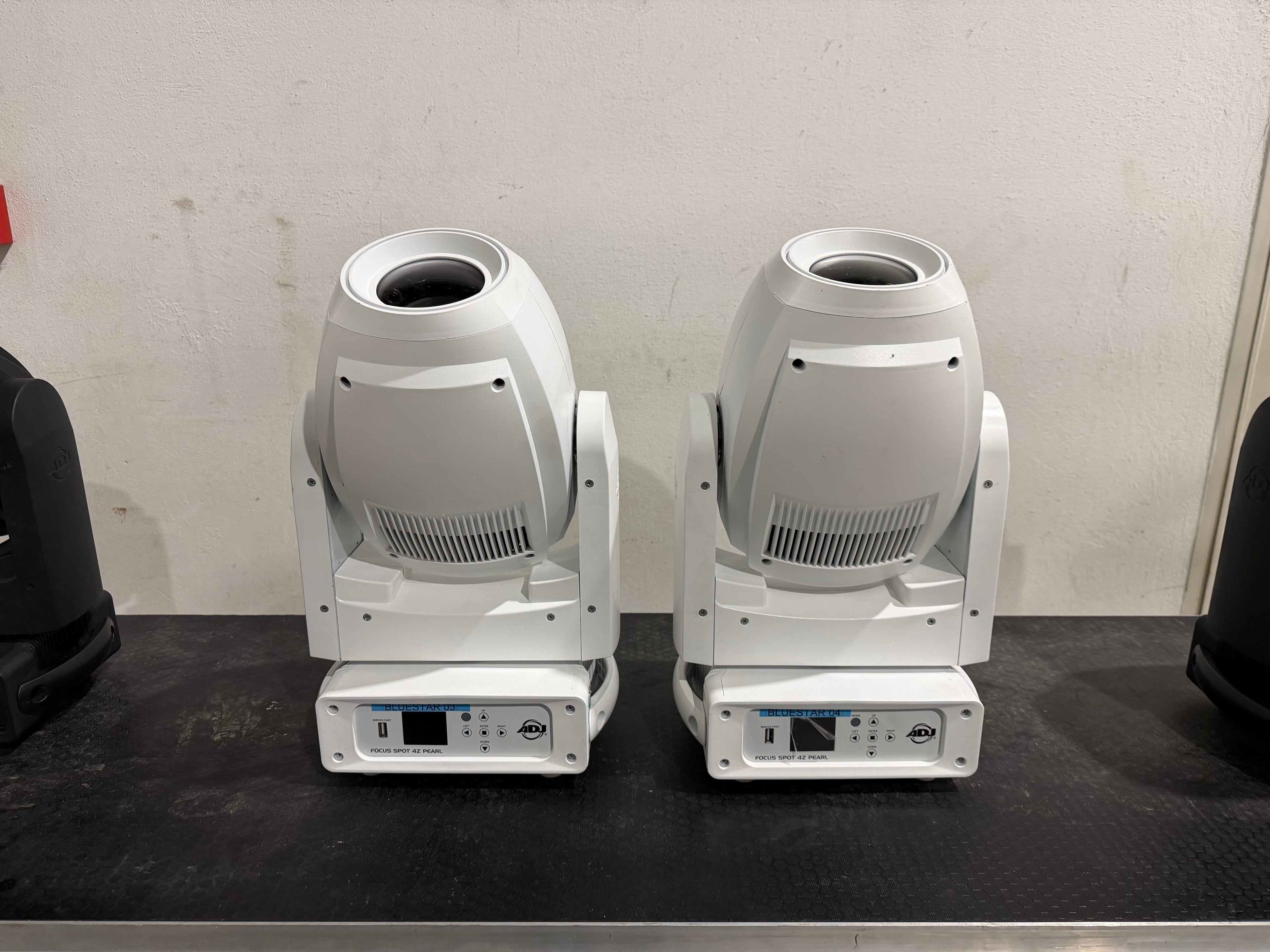 ADJ FOCUS SPOT 4Z WHITE 2 pc SET