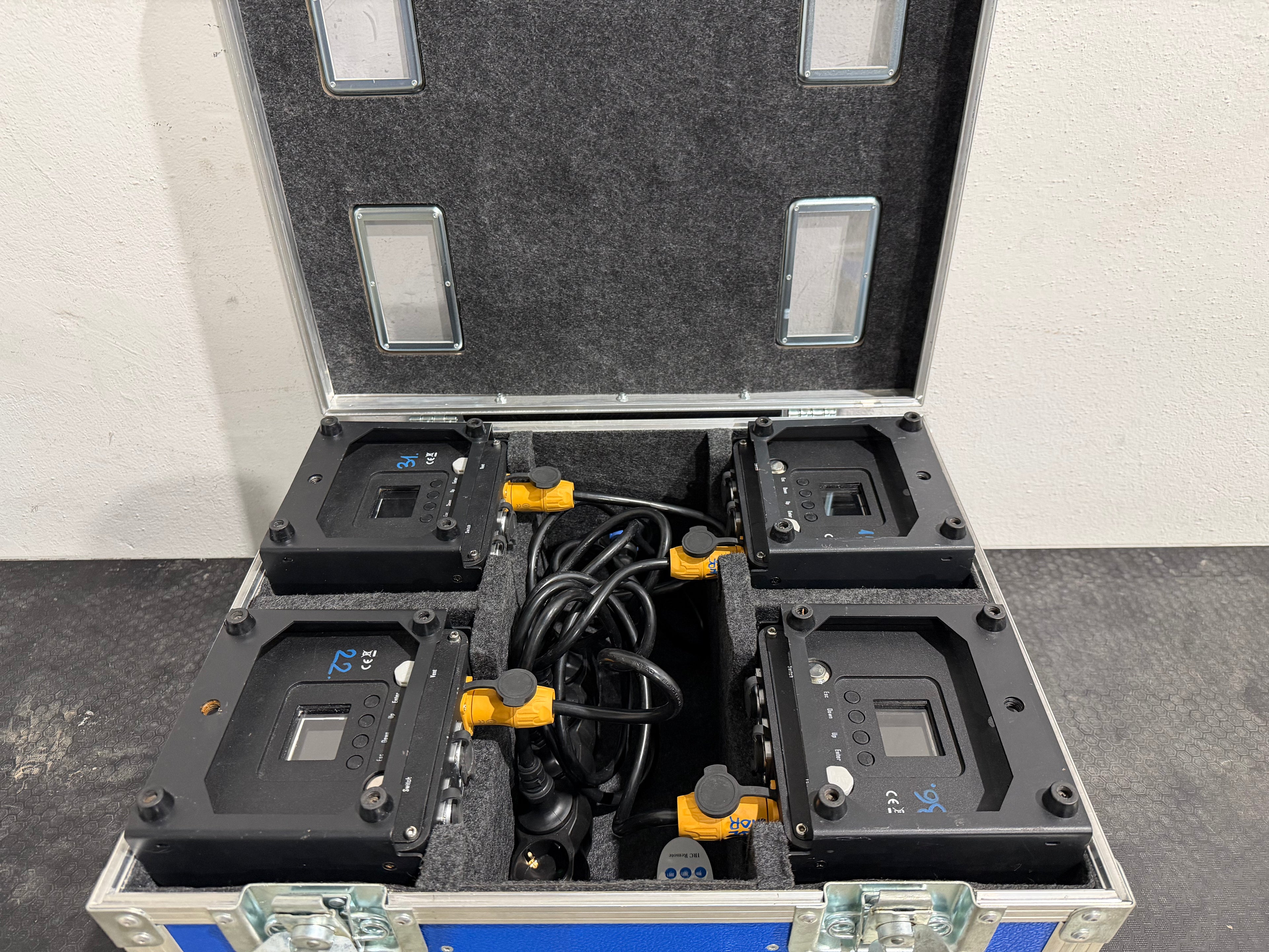 SMART DJ BATTERY UPLIGHT