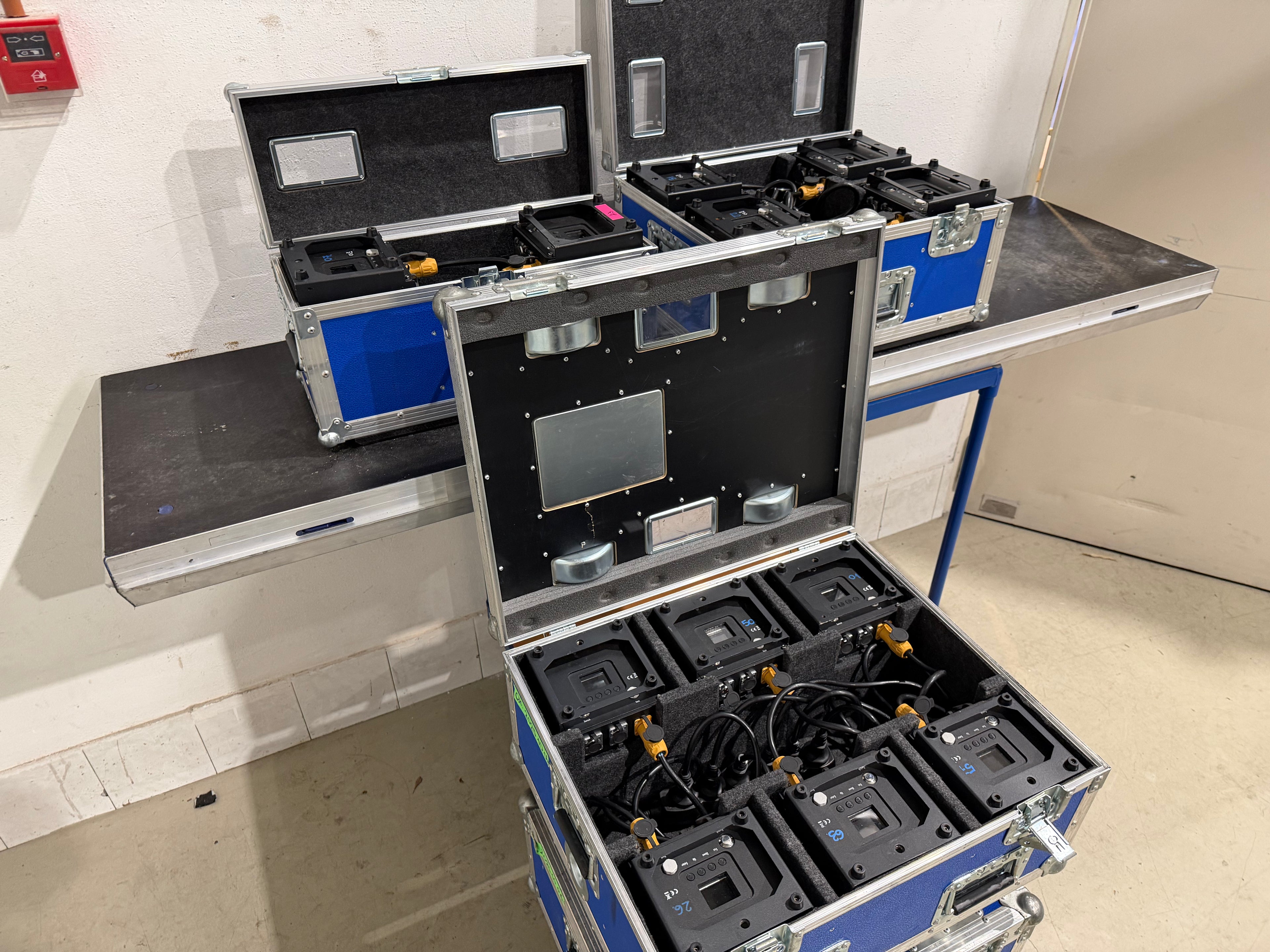 SMART DJ BATTERY UPLIGHT