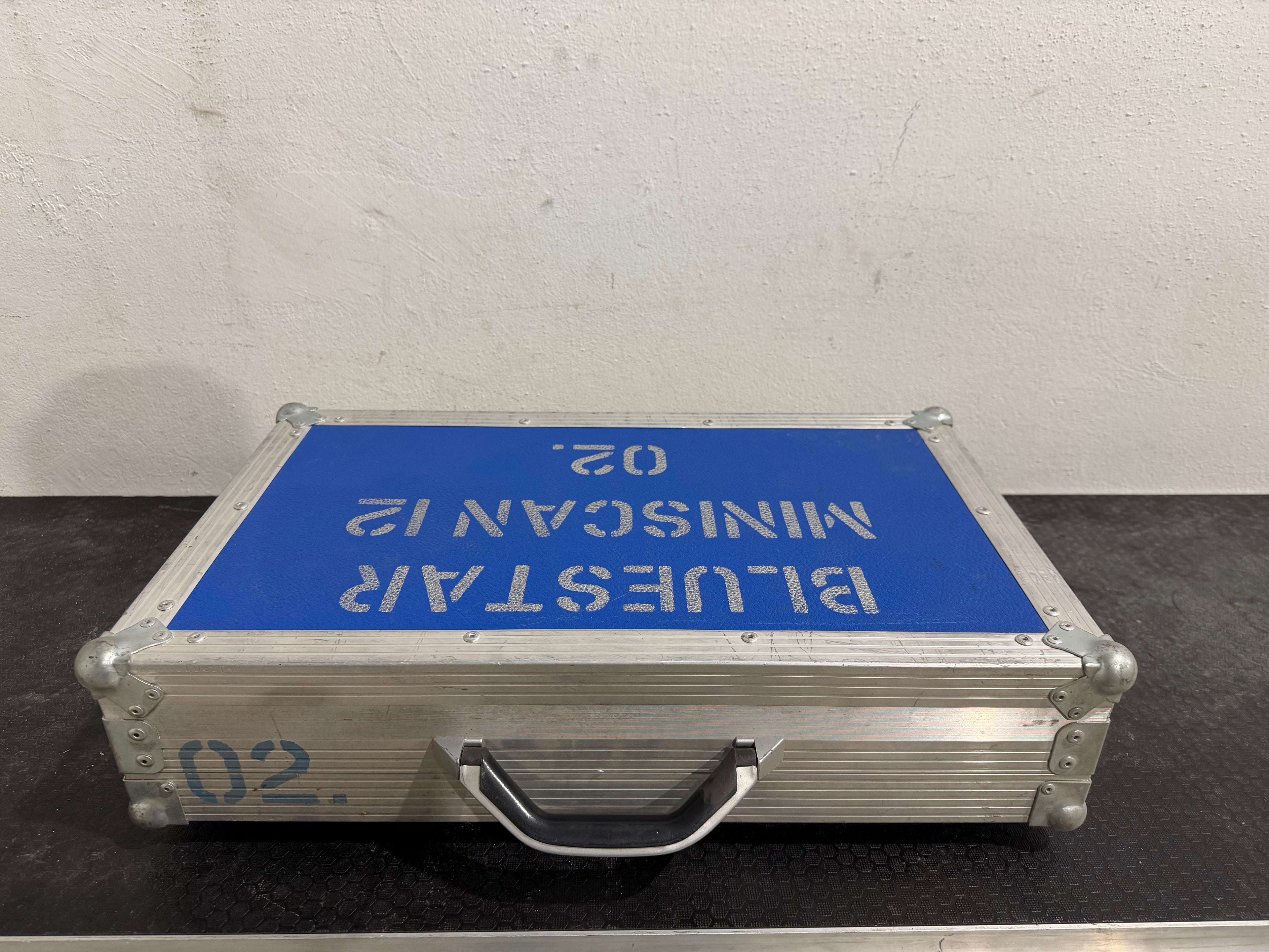 DEZELECTRIC MINISCAN