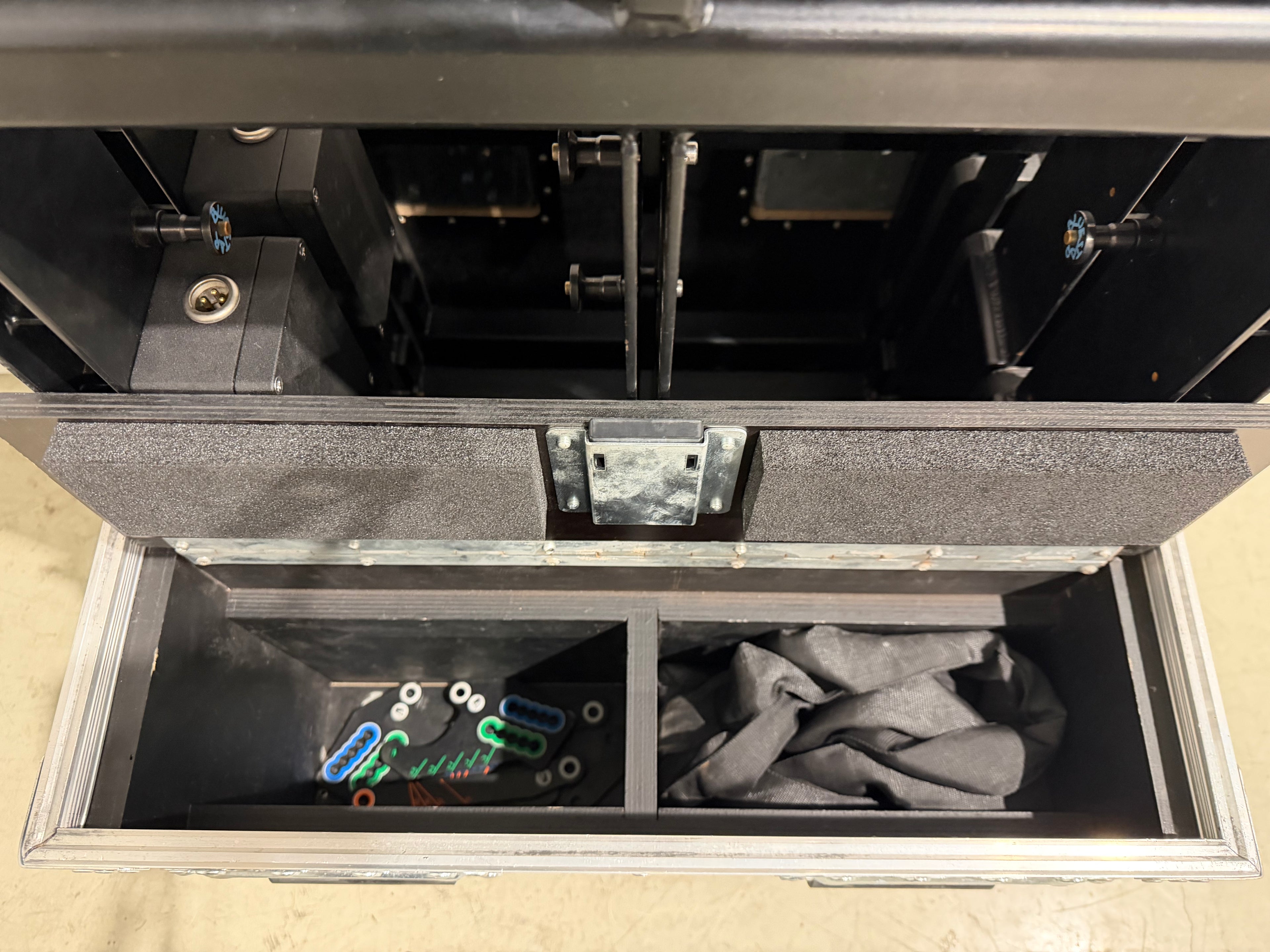 MARTIN AUDIO MLA MINI FLYING FRAME SET